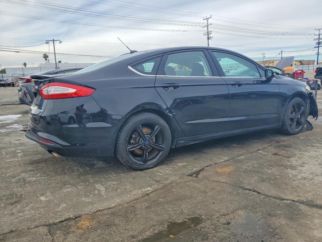 2016 FORD FUSION SE photo 3