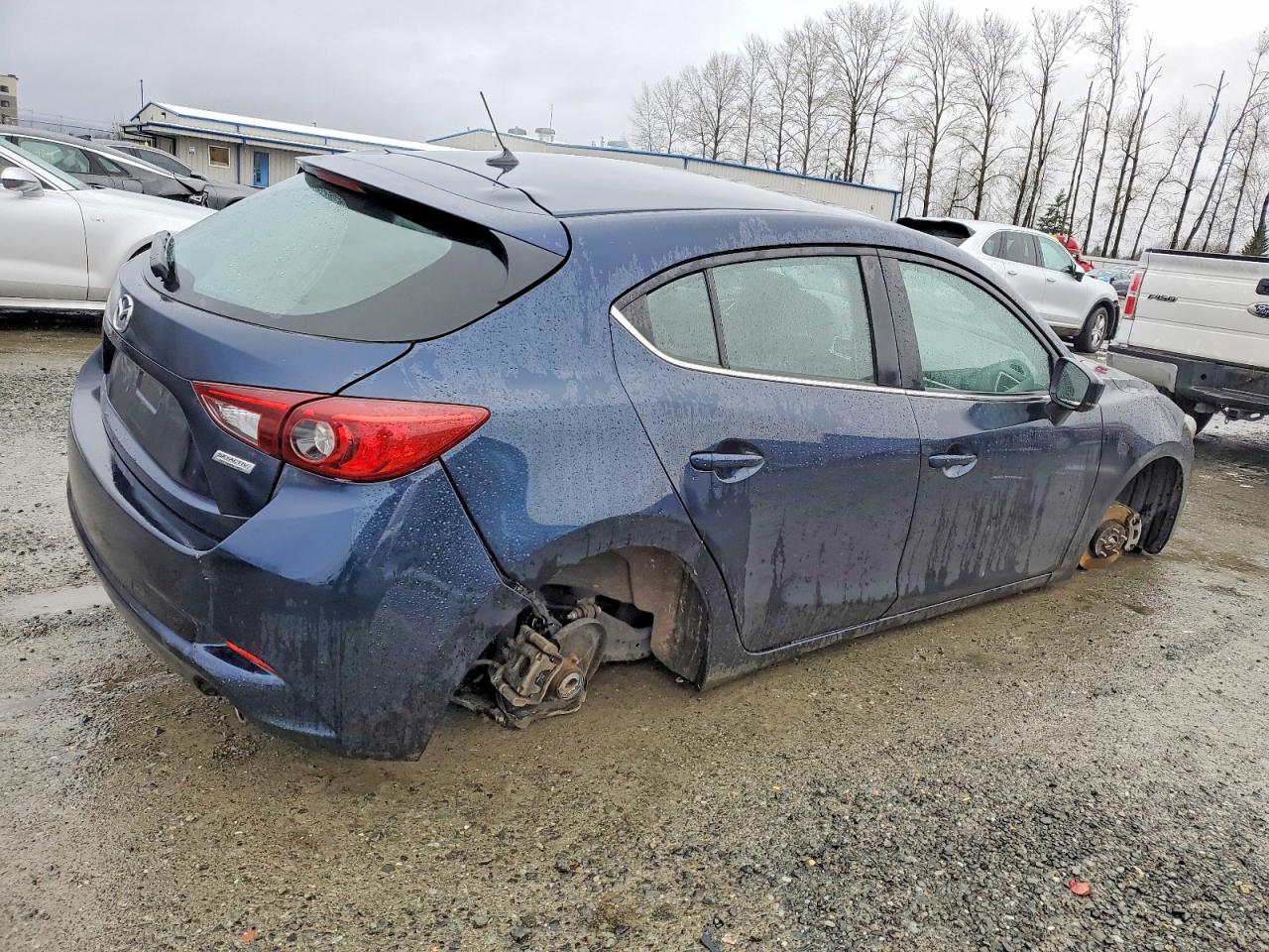 2017 MAZDA 3 TOURING photo 3