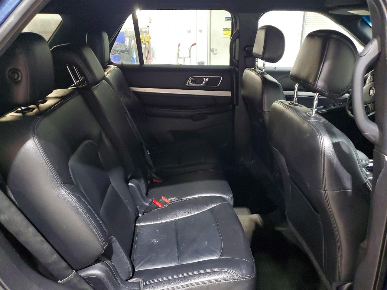 2016 FORD EXPLORER XLT photo 11