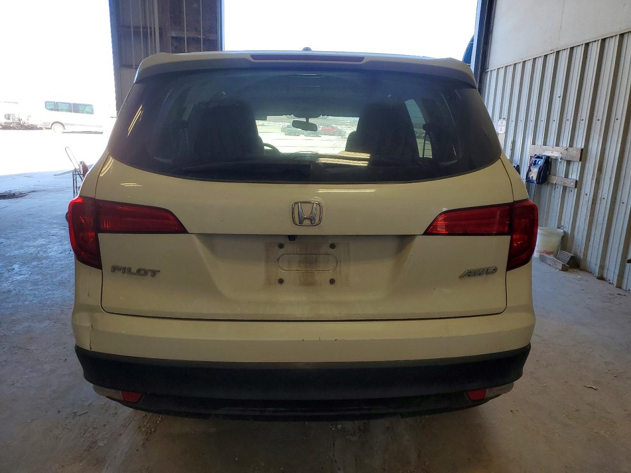 2016 HONDA PILOT EXL photo 6