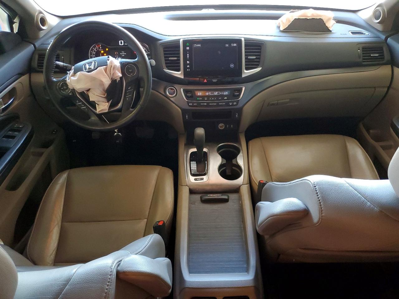 2016 HONDA PILOT EXL photo 8
