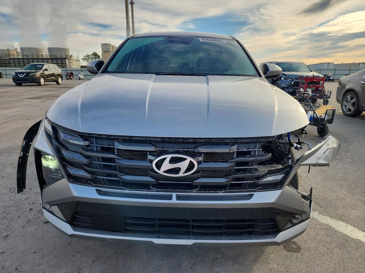2025 HYUNDAI TUCSON SE photo 5