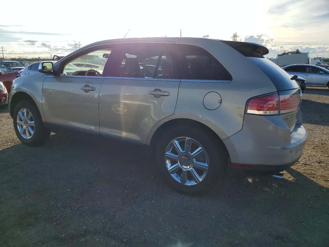 2007 LINCOLN MKX photo 2