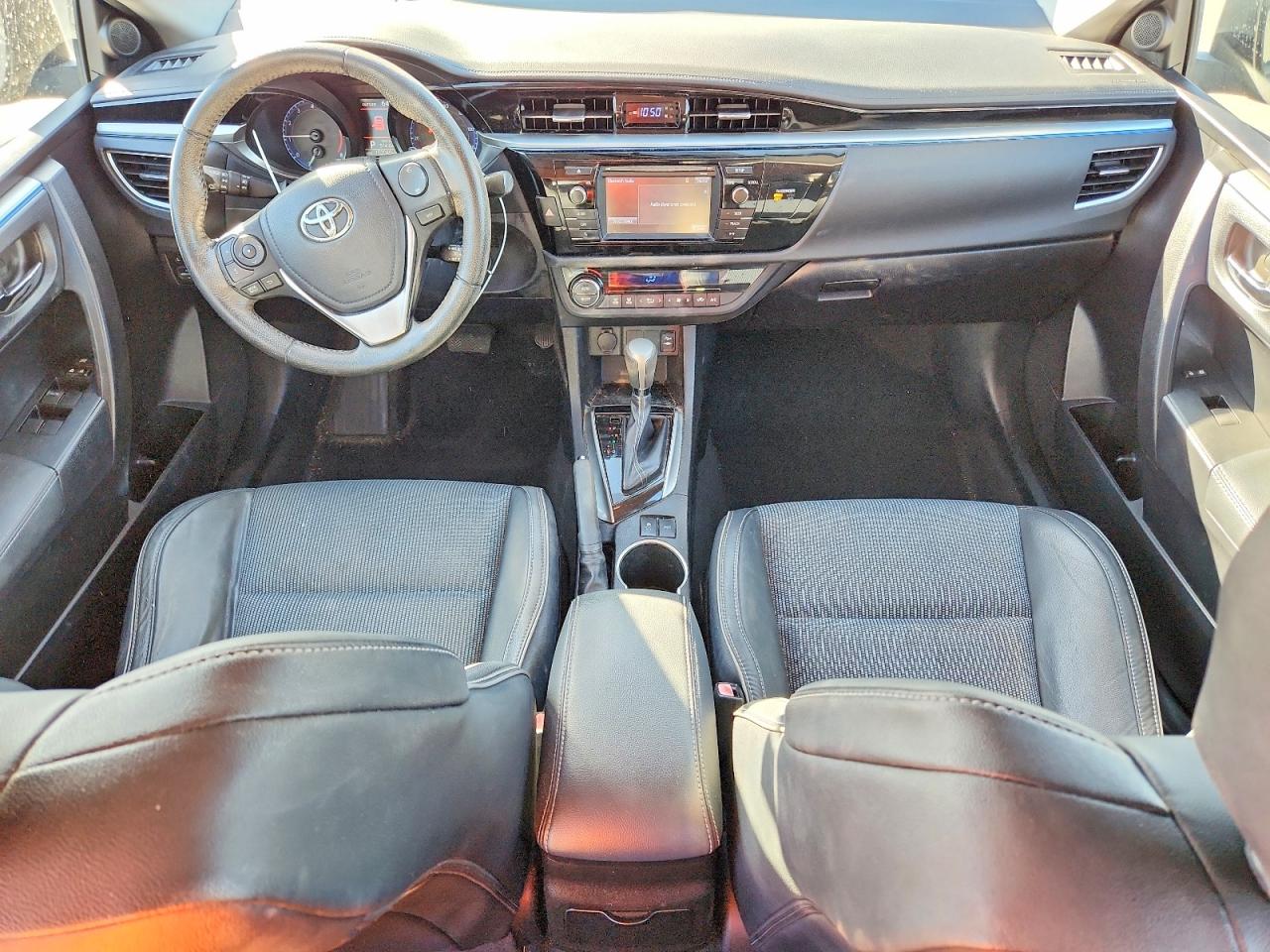 2014 TOYOTA COROLLA L photo 8