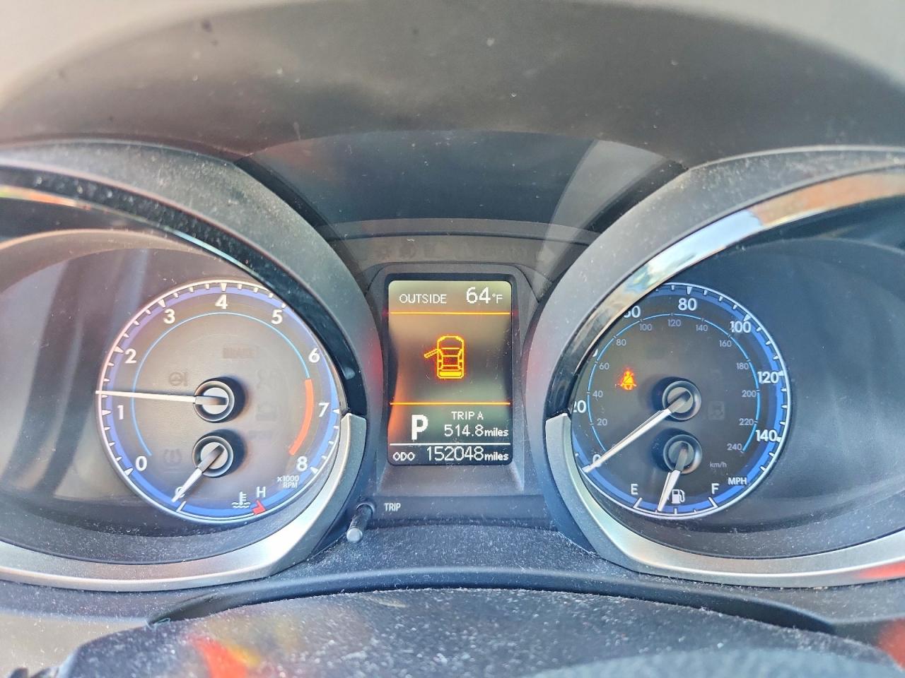 2014 TOYOTA COROLLA L photo 9
