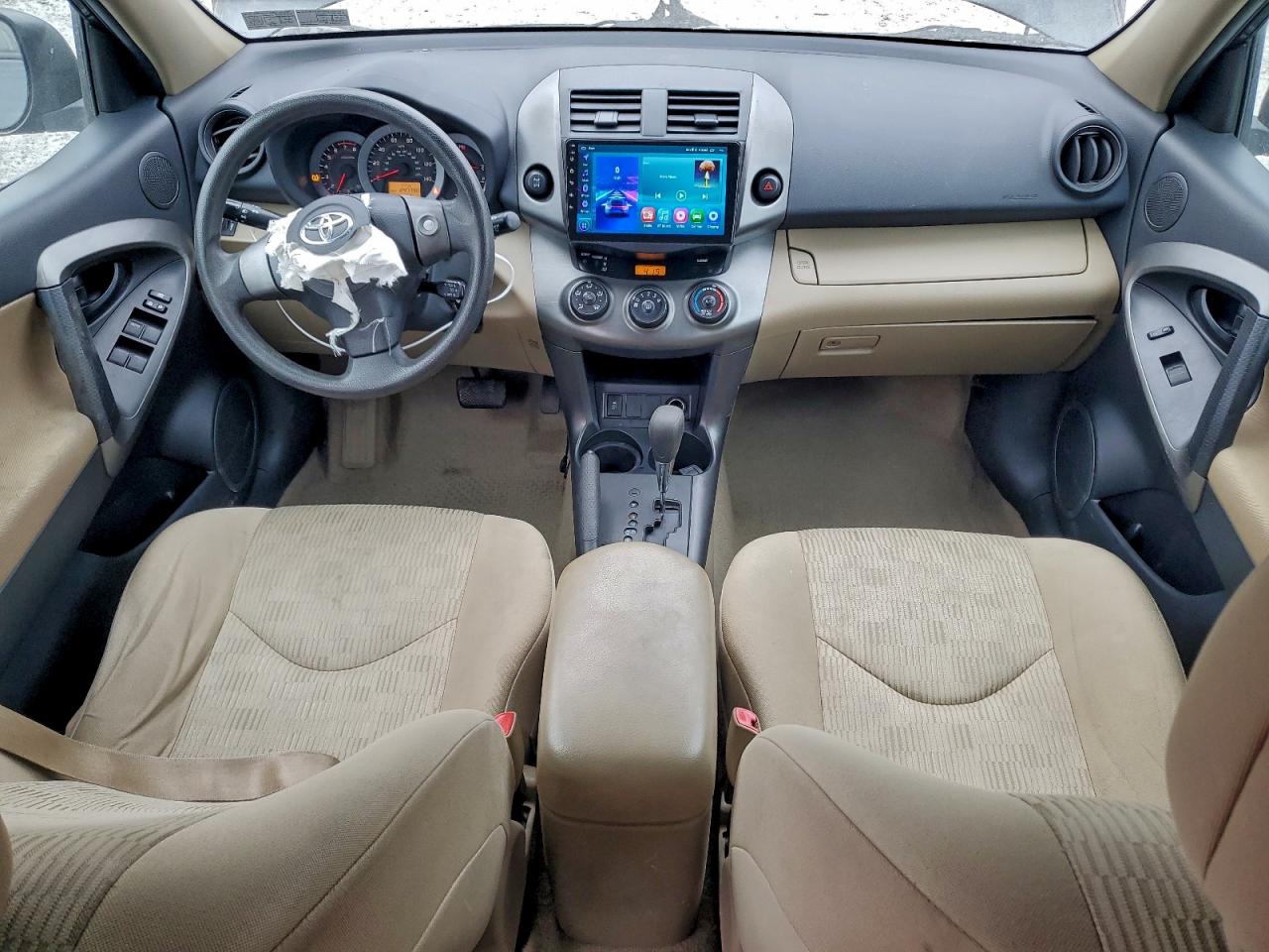 2011 TOYOTA RAV4 photo 8