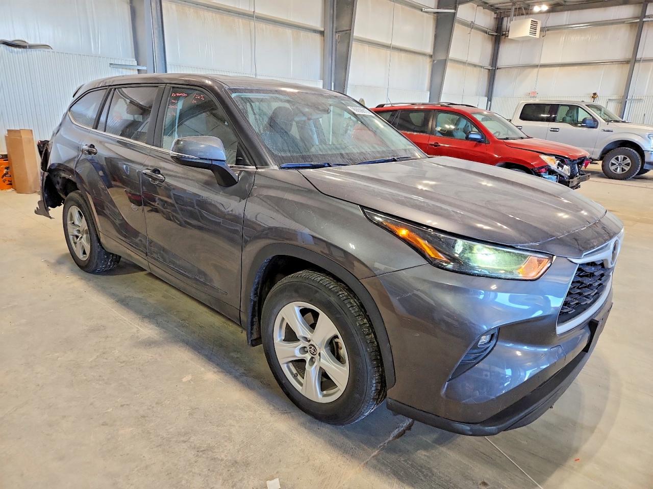 2023 TOYOTA HIGHLANDER L photo 4