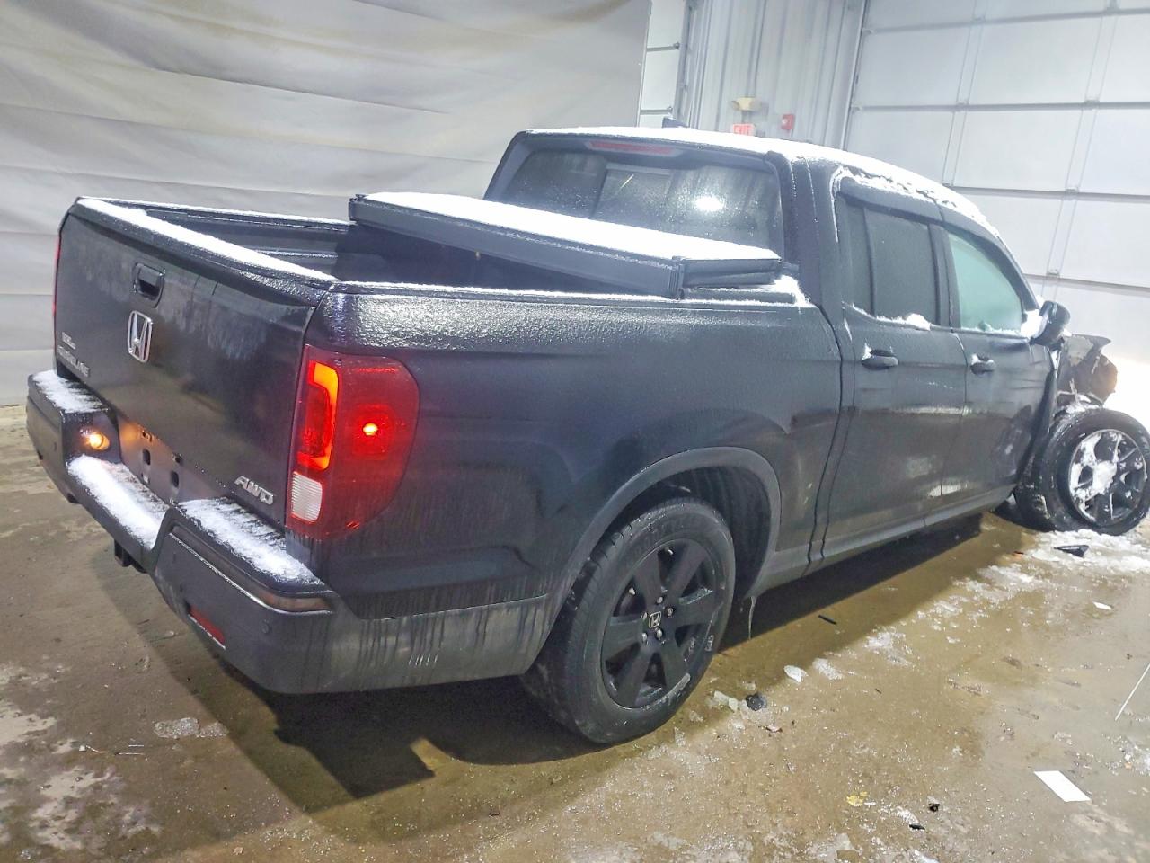 2019 HONDA RIDGELINE BLACK EDITION photo 5