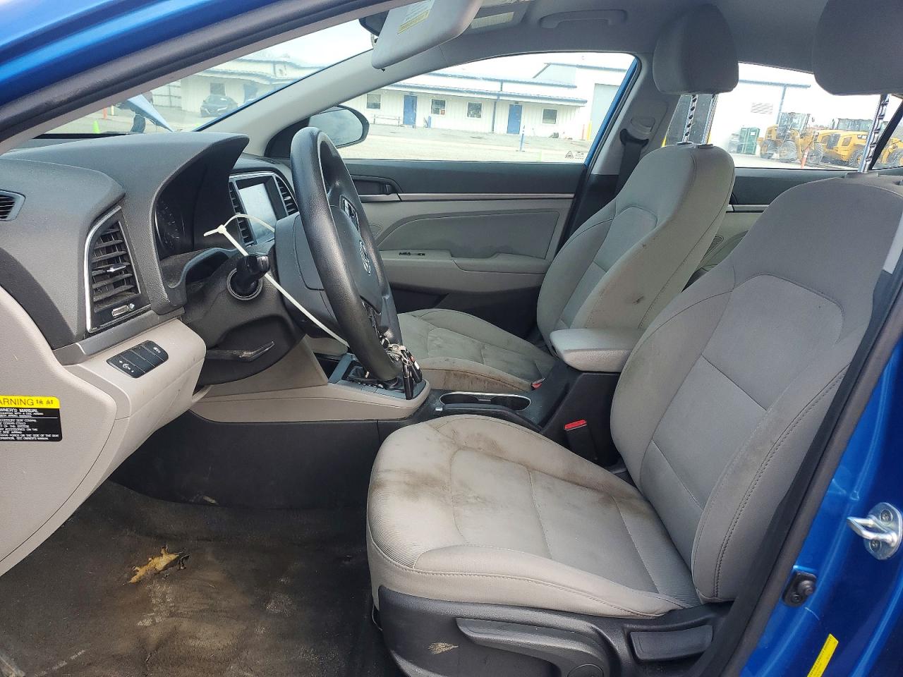 2017 HYUNDAI ELANTRA SE photo 7