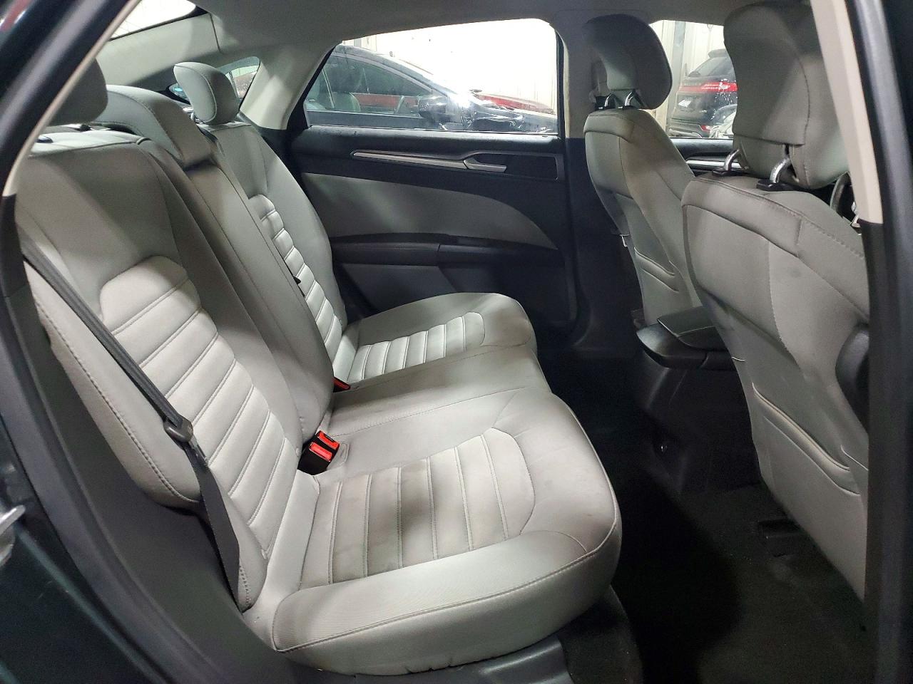 2015 FORD FUSION S photo 10