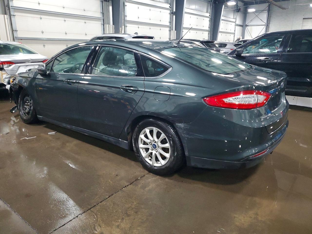 2015 FORD FUSION S photo 2