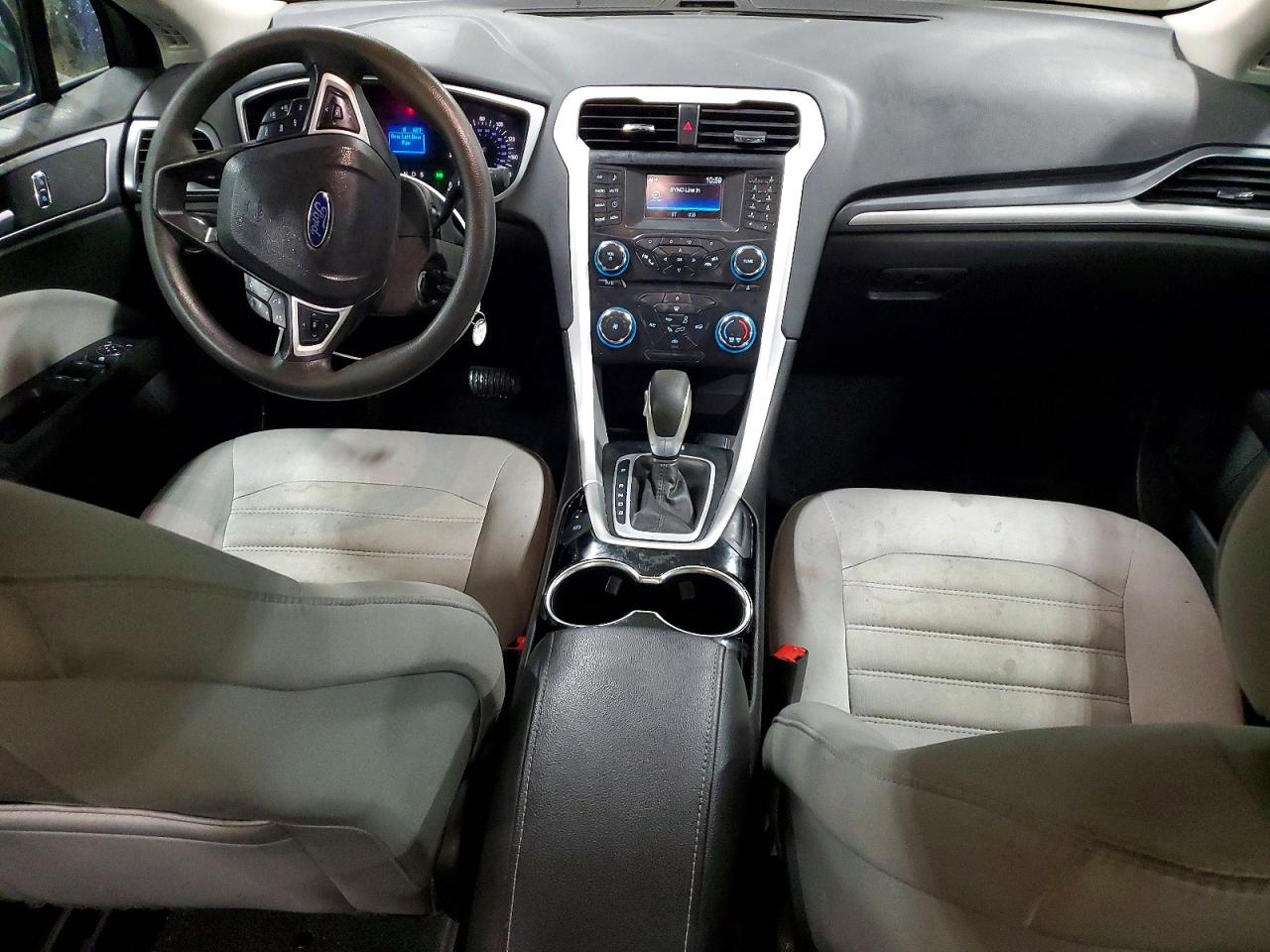 2015 FORD FUSION S photo 8