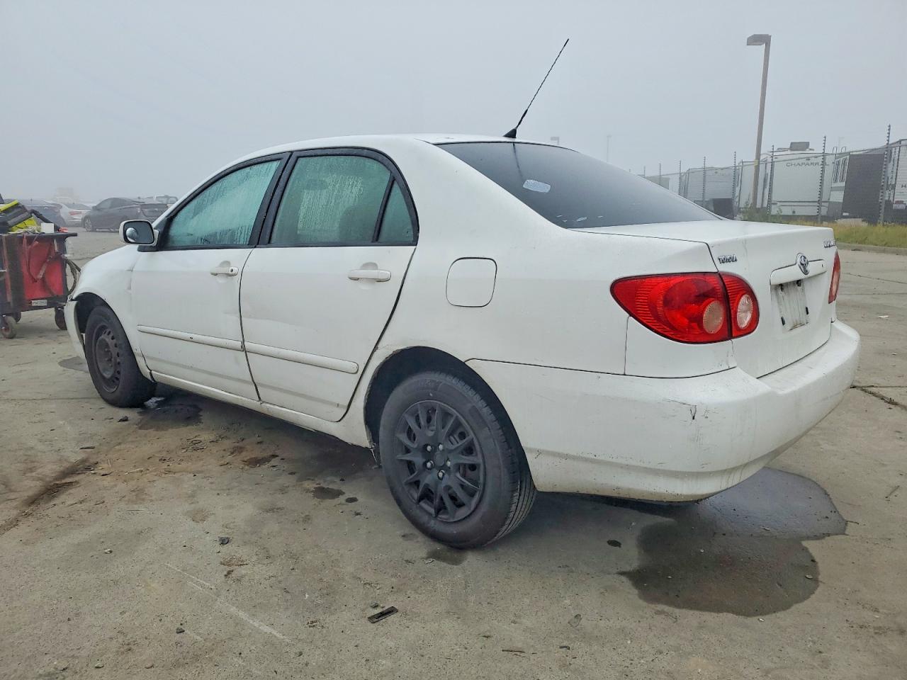 2006 TOYOTA COROLLA photo 2