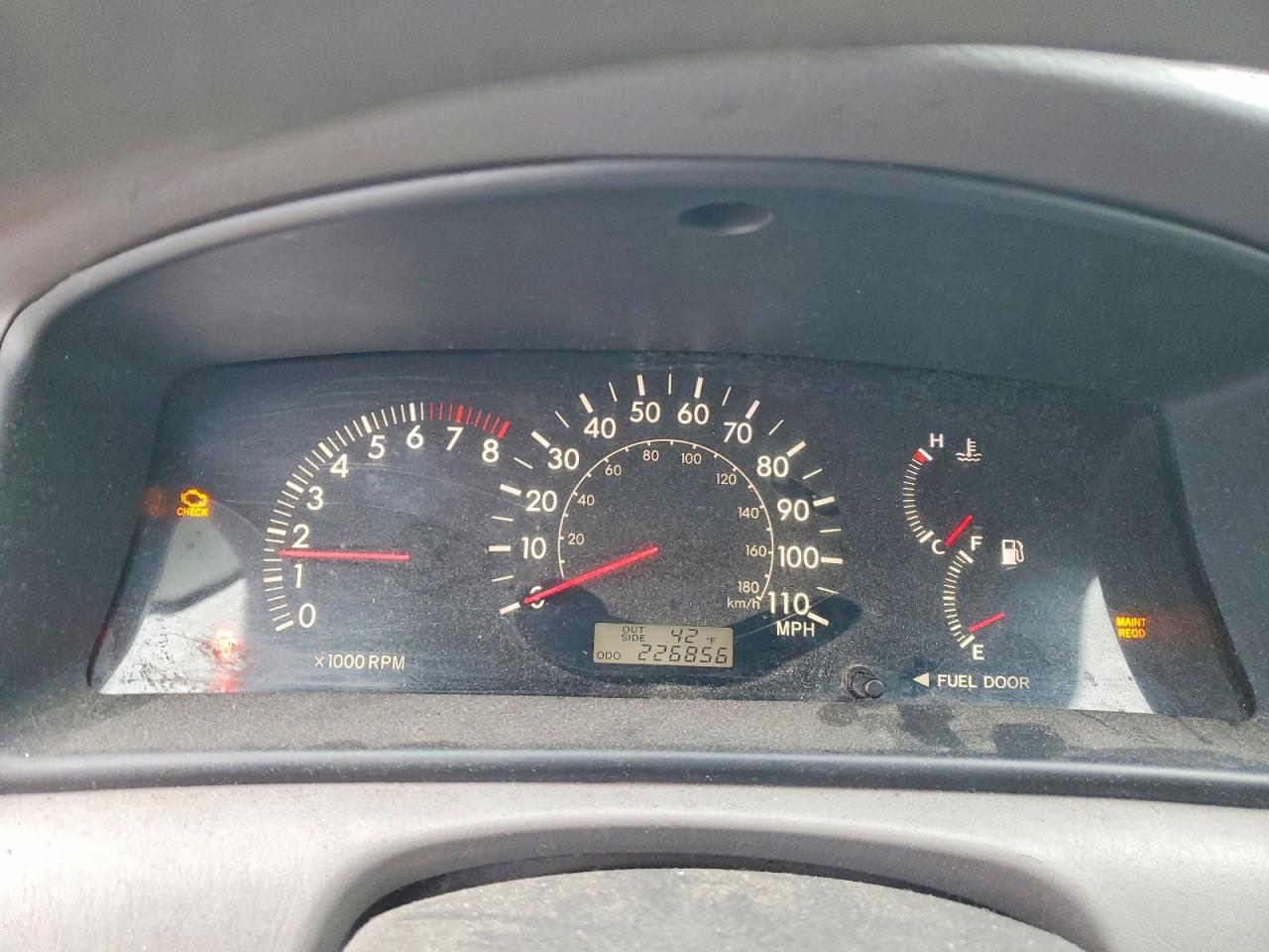 2006 TOYOTA COROLLA photo 9