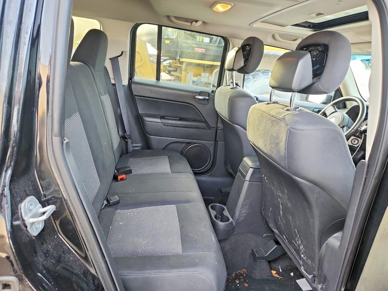 2012 JEEP PATRIOT LATITUDE photo 11