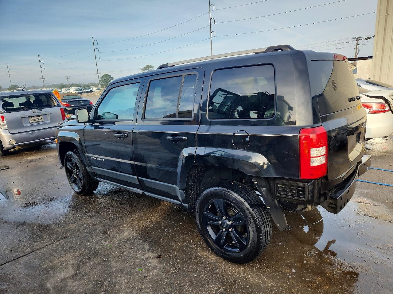 2012 JEEP PATRIOT LATITUDE photo 2
