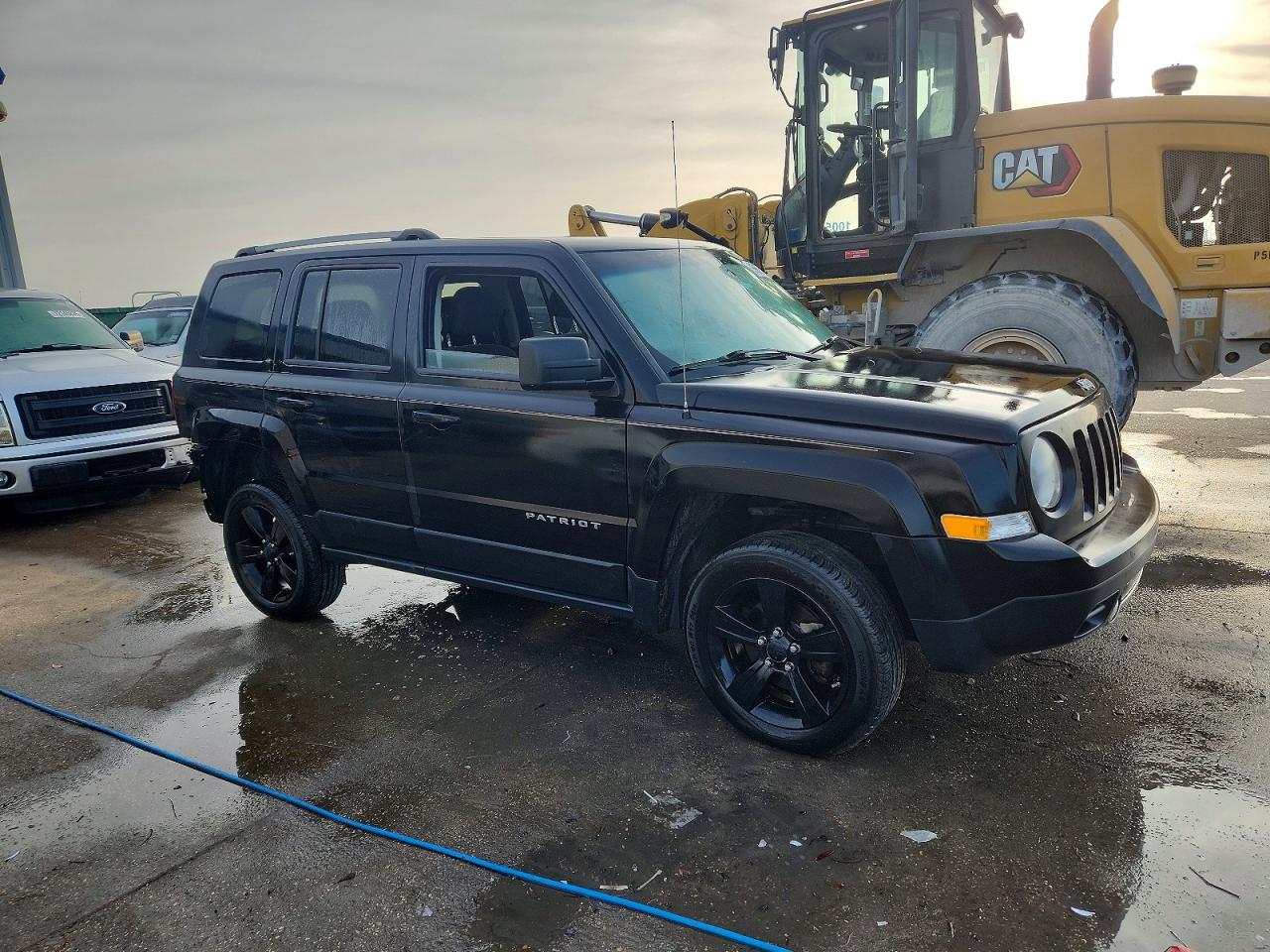 2012 JEEP PATRIOT LATITUDE photo 4