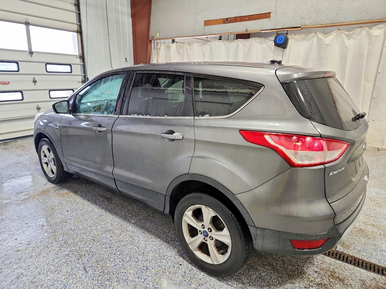 2013 FORD ESCAPE SE photo 2