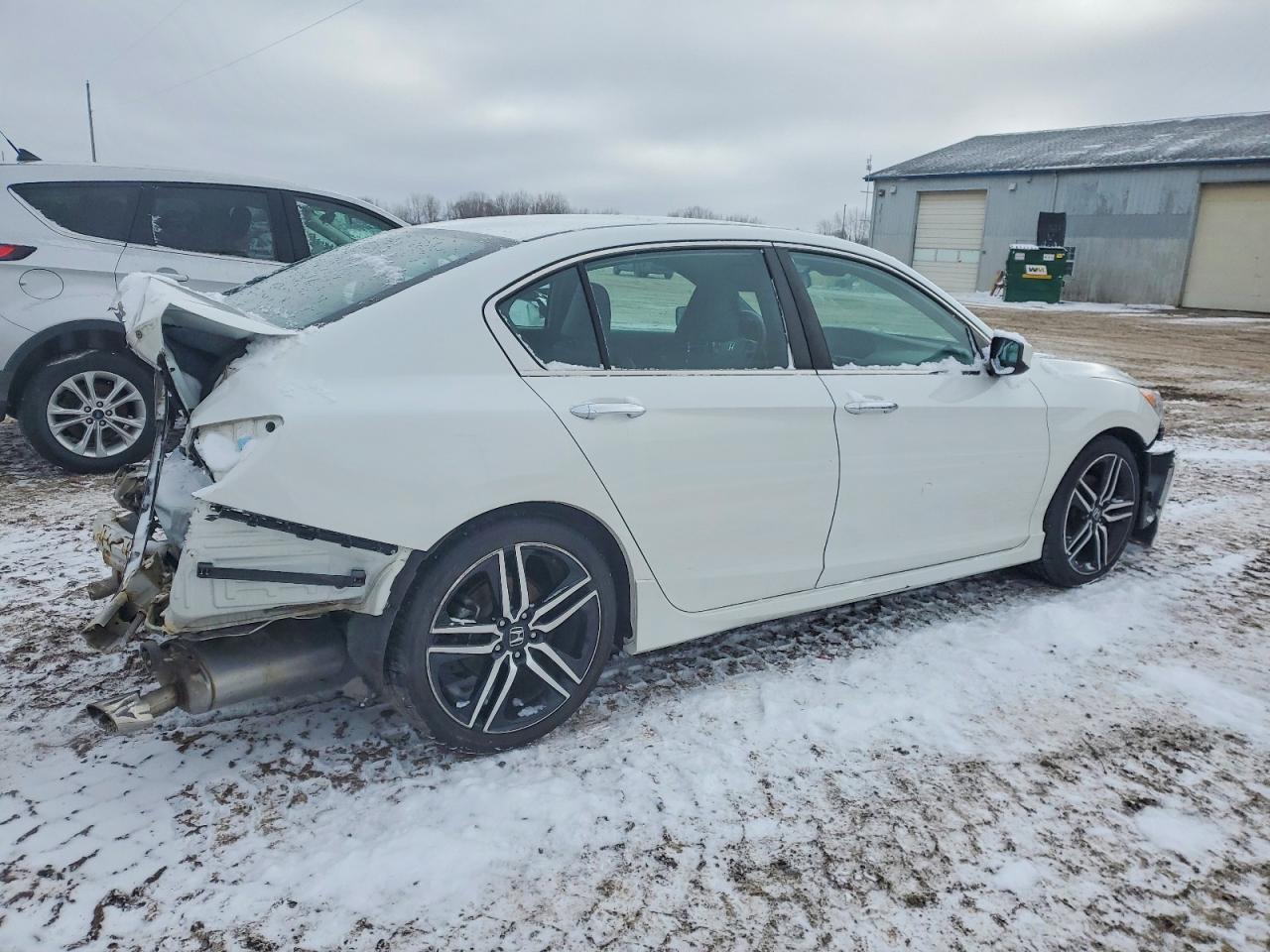 2017 HONDA ACCORD SPORT photo 3