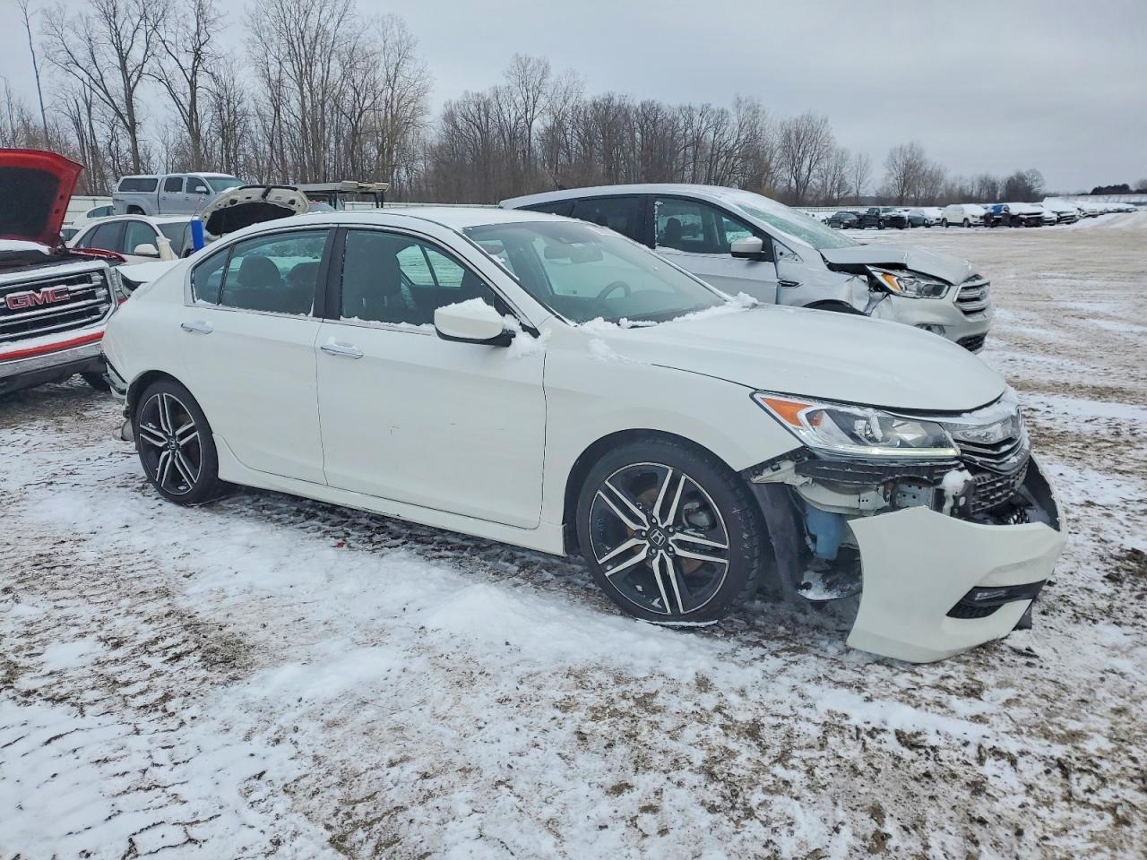 2017 HONDA ACCORD SPORT photo 4