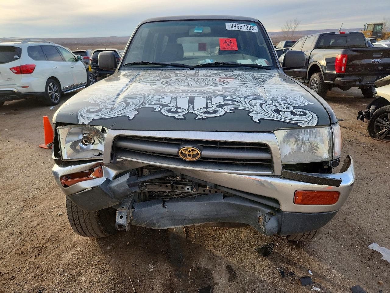 1997 TOYOTA 4RUNNER SR5 photo 5