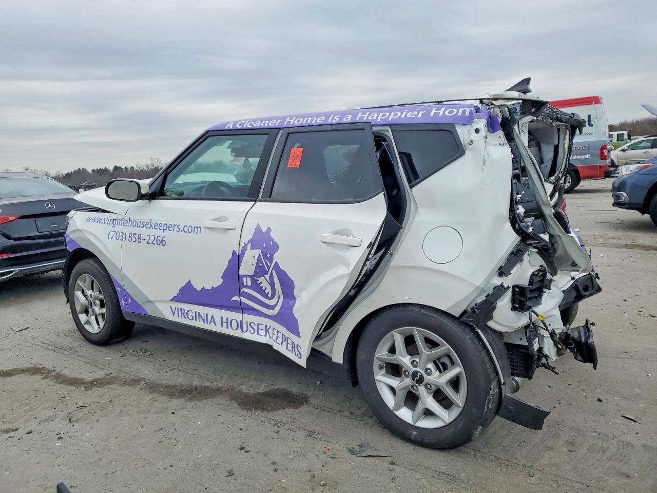 2025 KIA SOUL LX photo 2