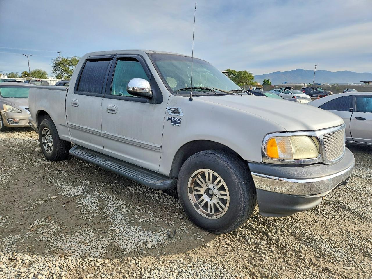 2001 FORD F150 SUPERCREW photo 4