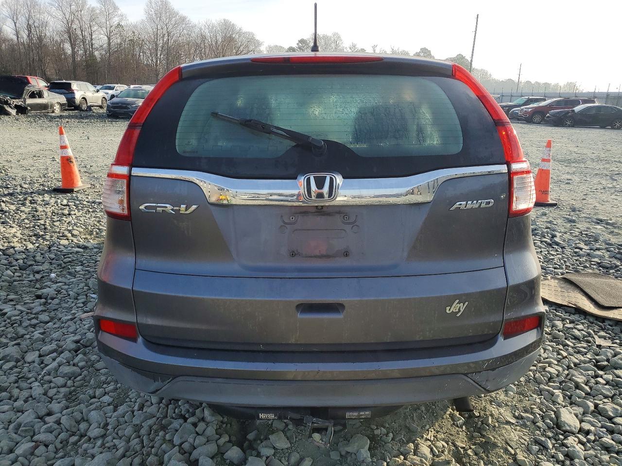 2015 HONDA CR-V LX photo 6