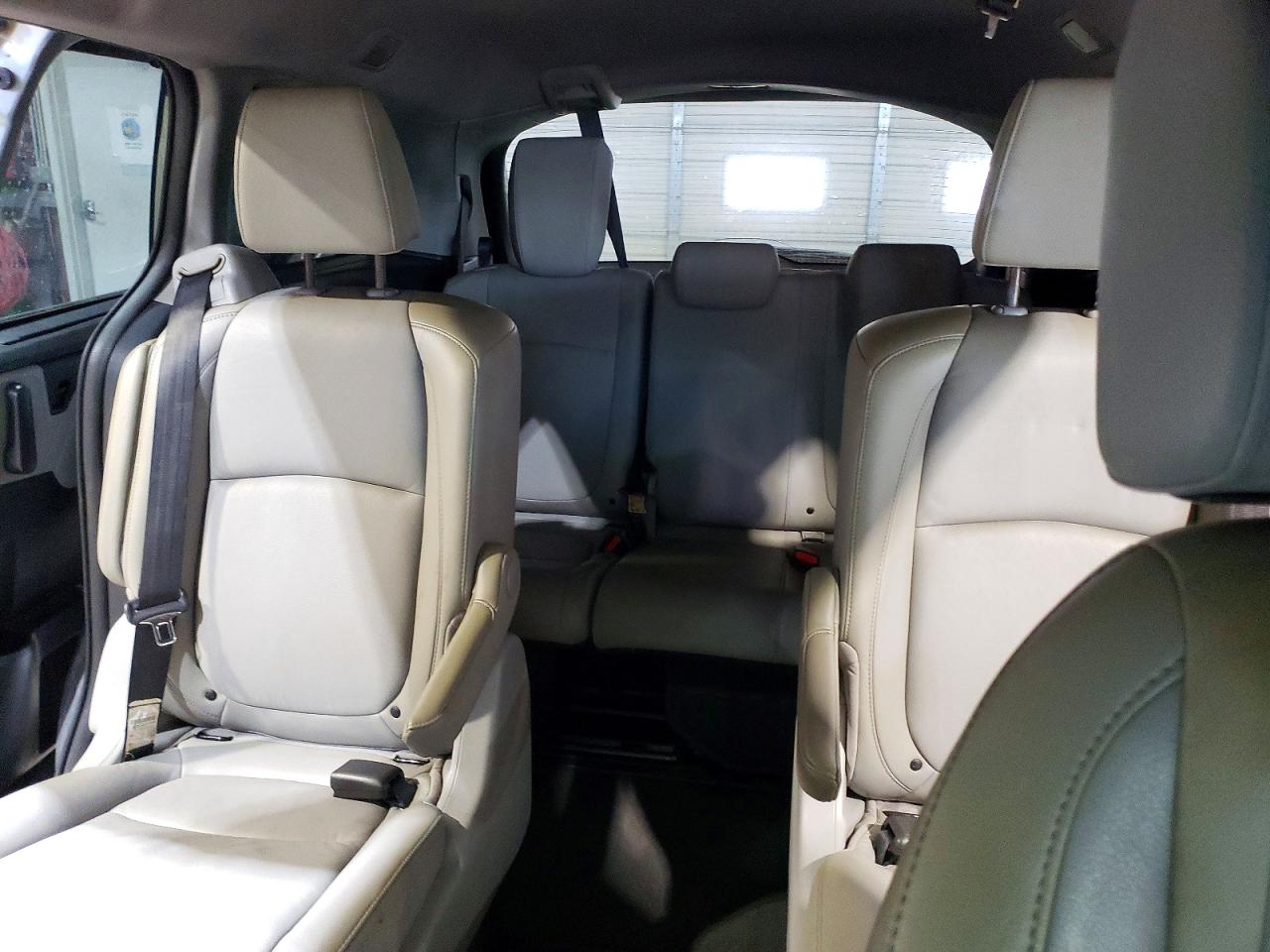 2019 HONDA ODYSSEY EXL photo 10