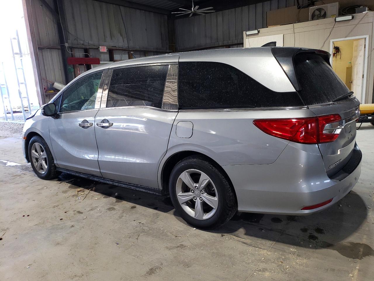 2019 HONDA ODYSSEY EXL photo 2
