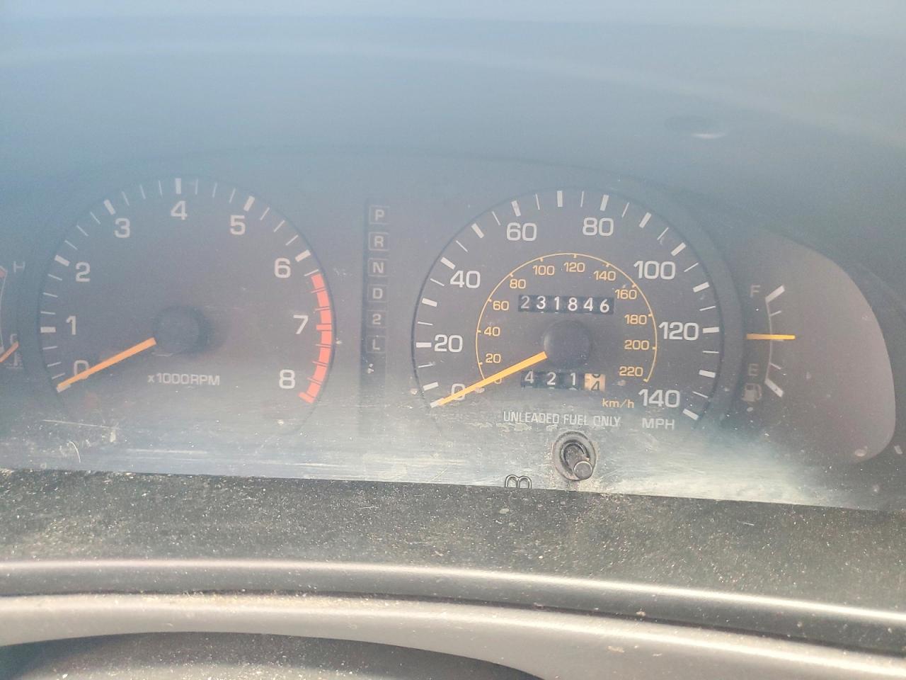 1996 TOYOTA CAMRY LE photo 9