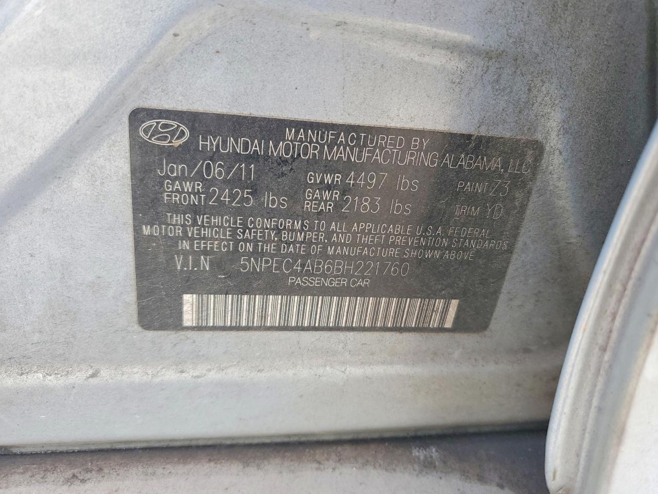 2011 HYUNDAI SONATA SE photo 12