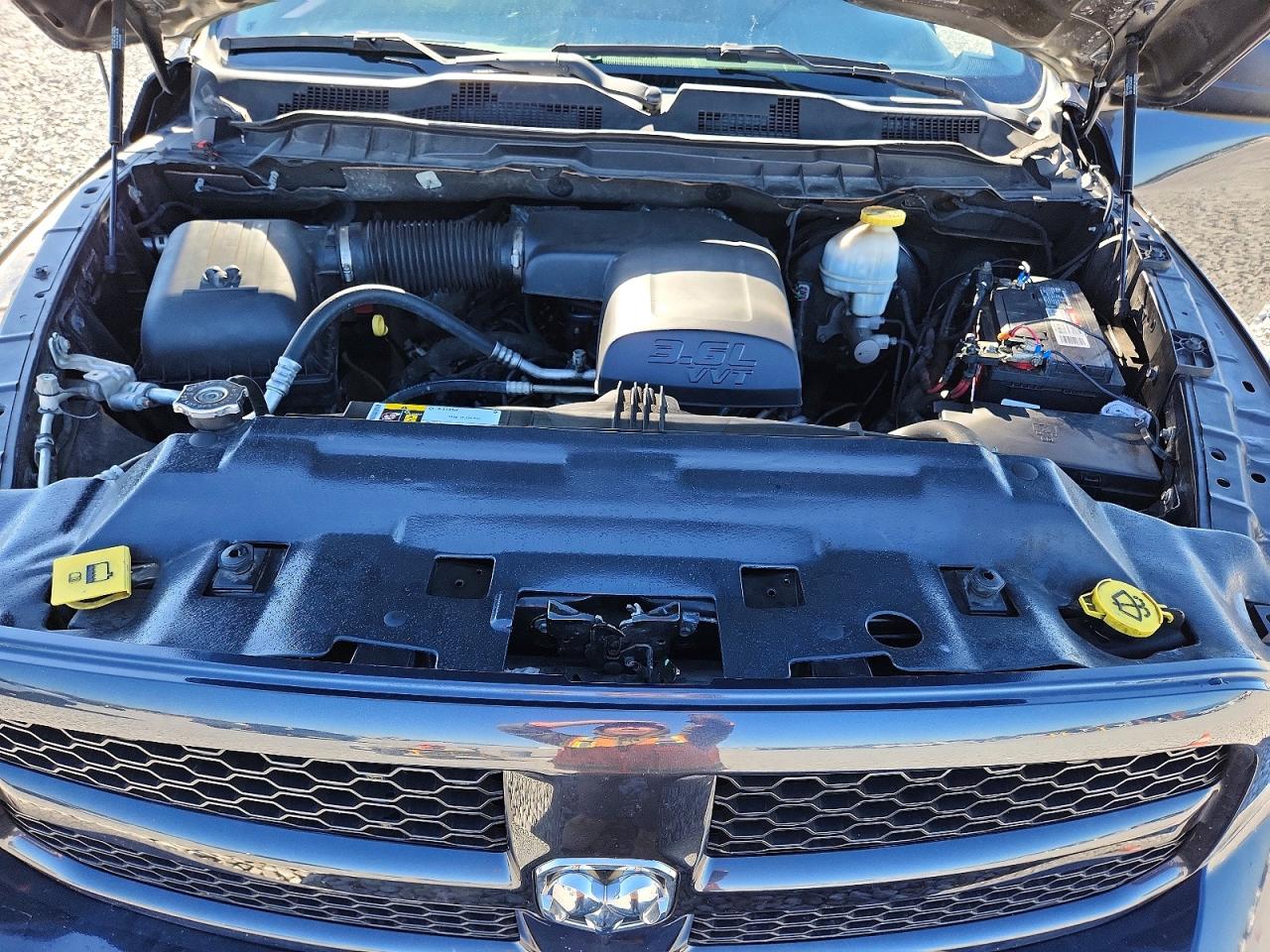 2018 RAM 1500 ST photo 11