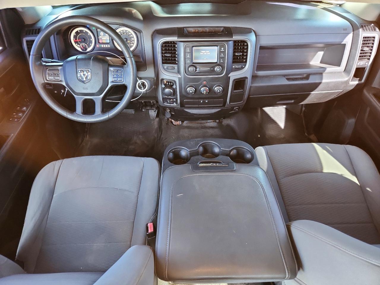 2018 RAM 1500 ST photo 8