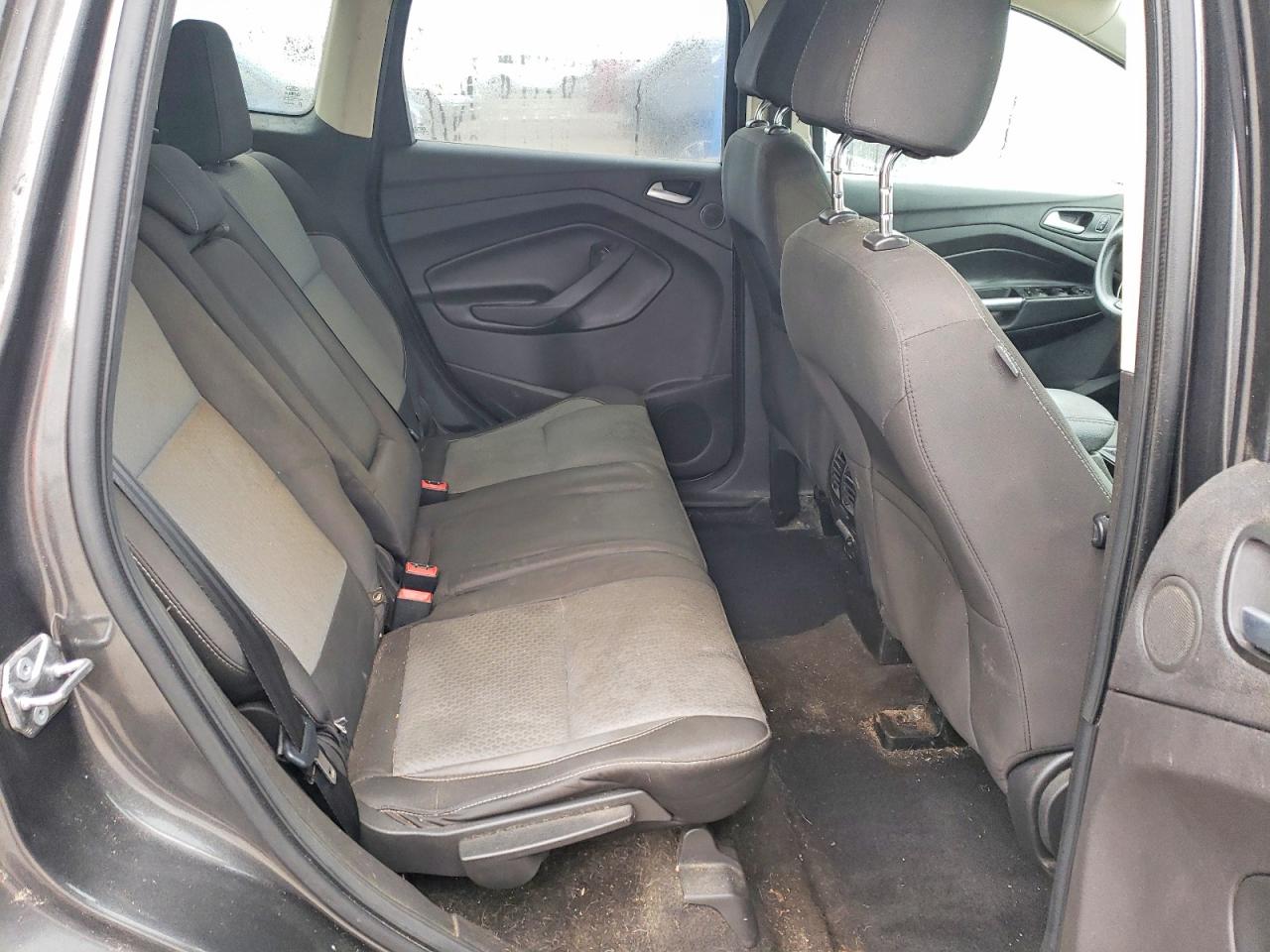 2017 FORD ESCAPE SE photo 11