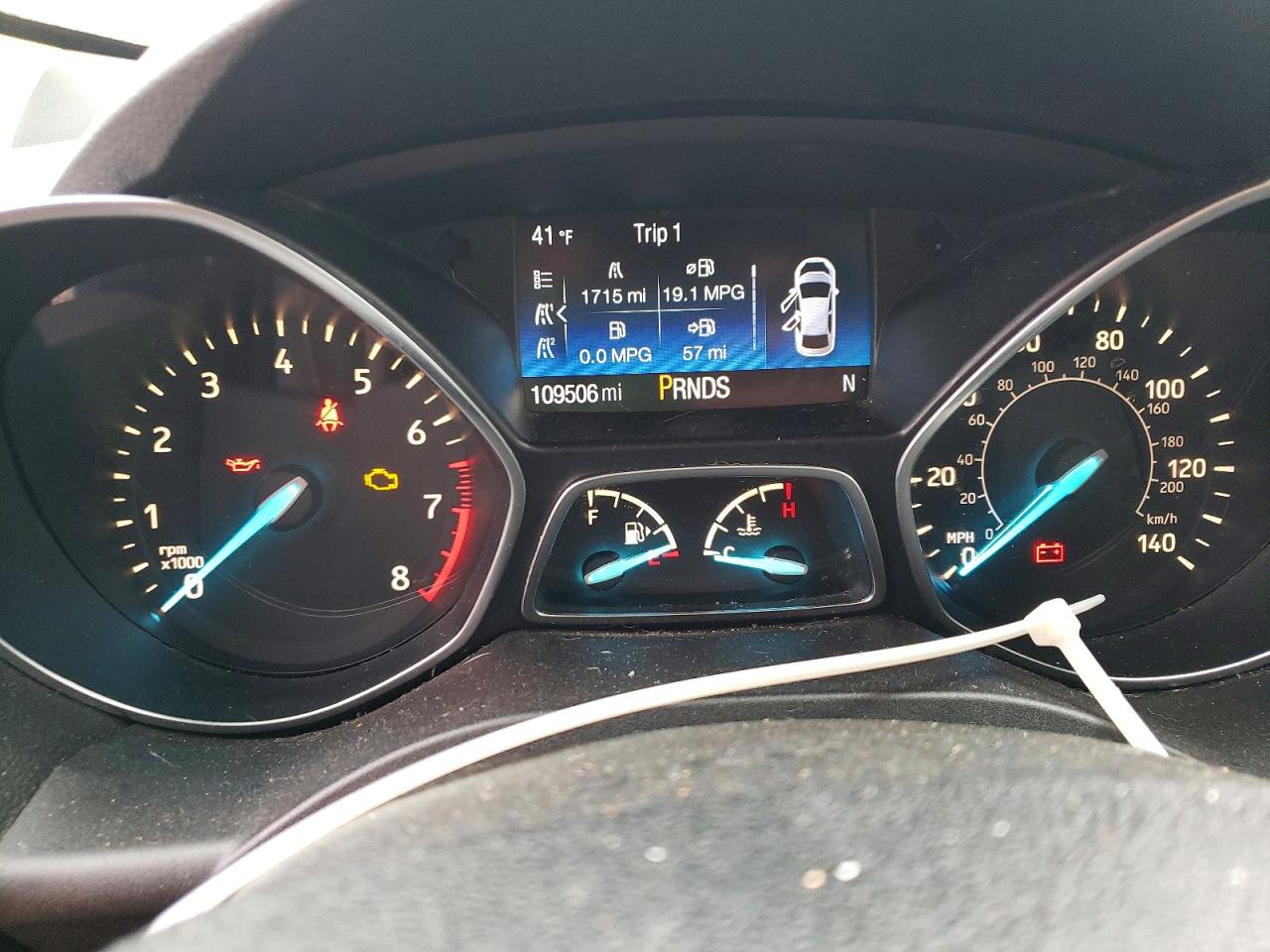 2017 FORD ESCAPE SE photo 9