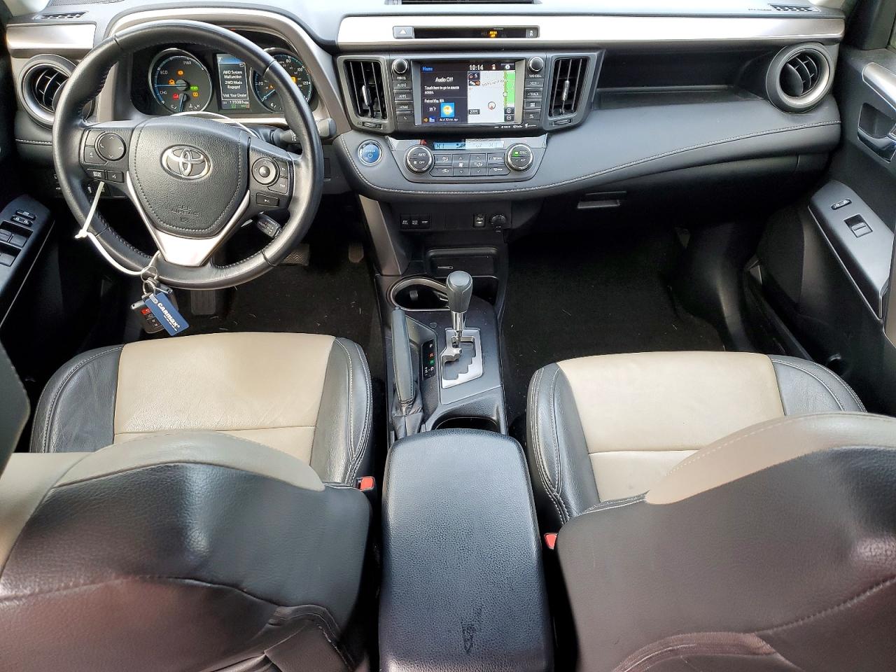 2016 TOYOTA RAV4 HV XLE photo 8