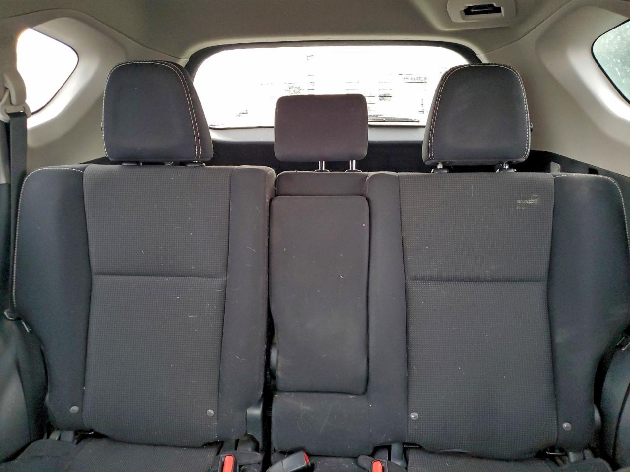 2017 TOYOTA RAV4 XLE photo 10