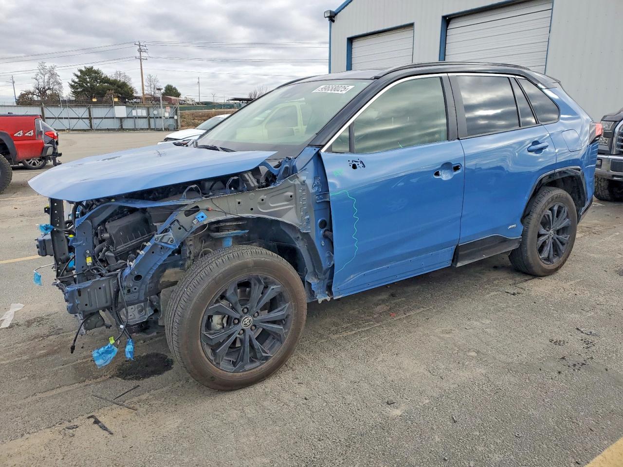 2025 TOYOTA RAV4