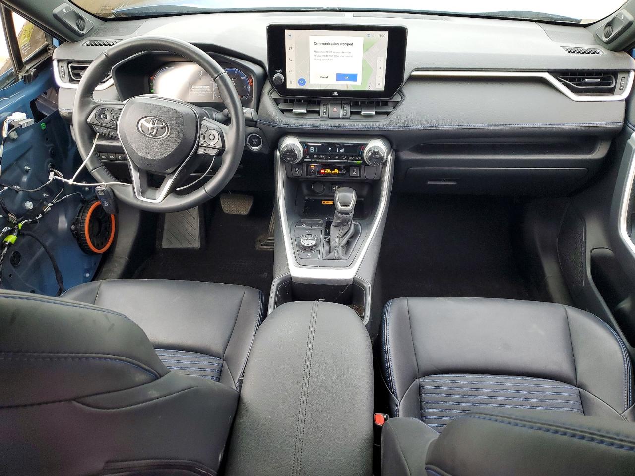 2025 TOYOTA RAV4 XSE photo 8