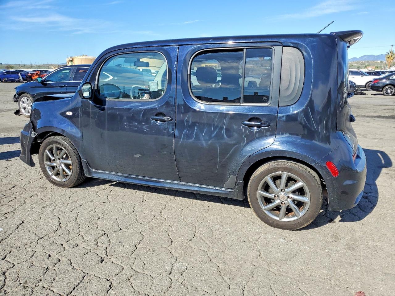 2010 NISSAN CUBE BASE photo 2