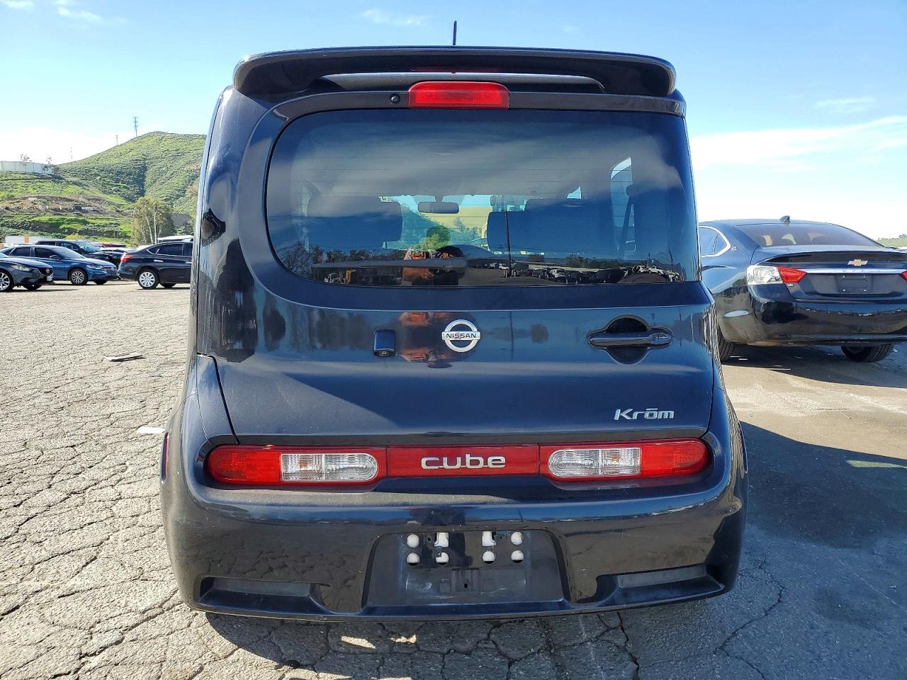 2010 NISSAN CUBE BASE photo 6