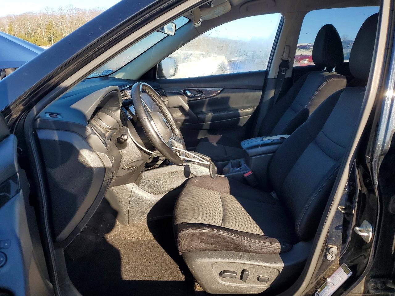 2018 NISSAN ROGUE S photo 19