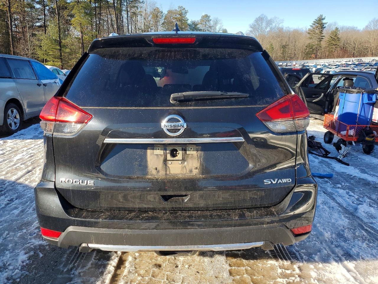 2018 NISSAN ROGUE S photo 16