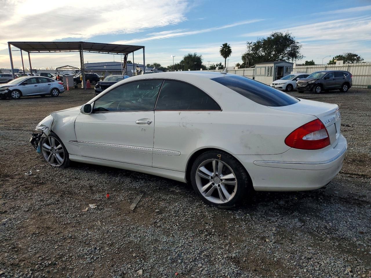2007 MERCEDES-BENZ CLK 350 photo 2
