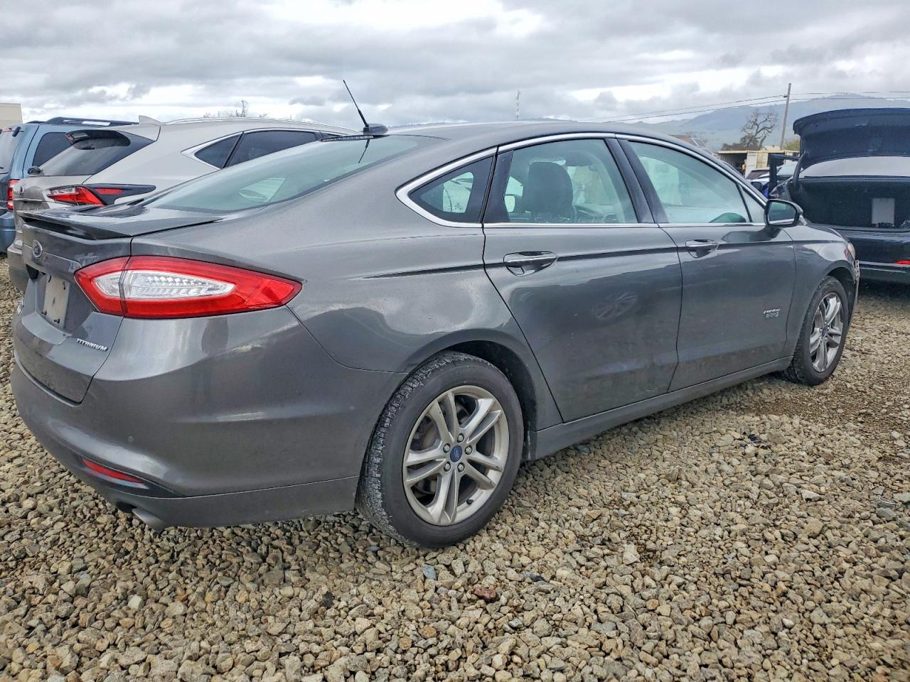 2016 FORD FUSION TITANIUM PHEV photo 3