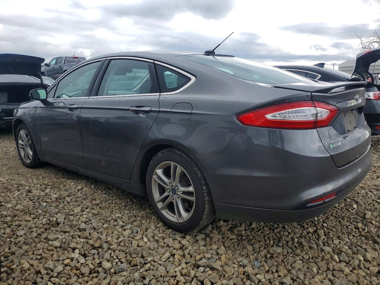 2016 FORD FUSION TITANIUM PHEV photo 2