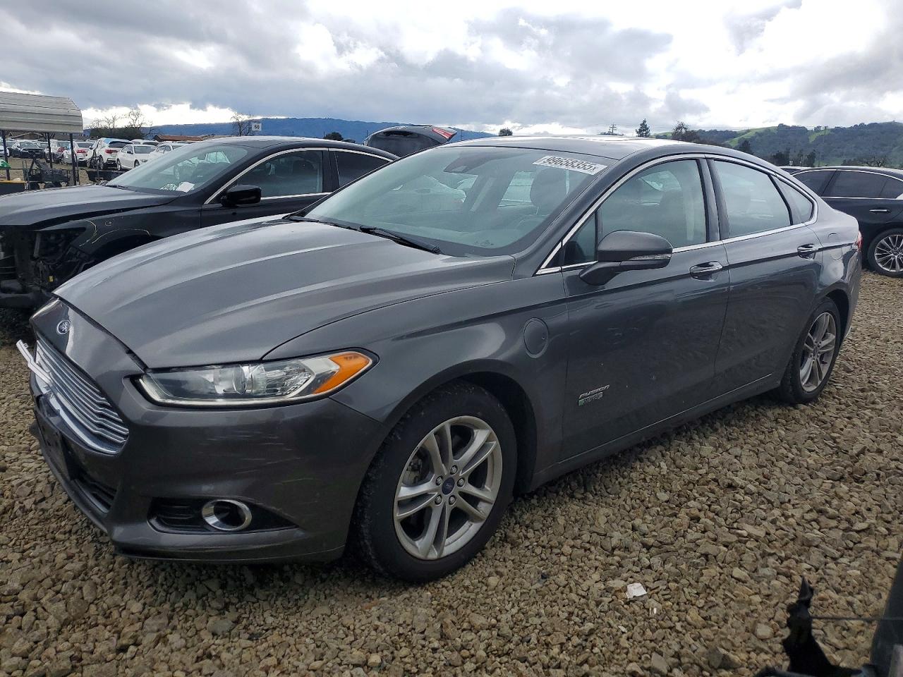 2016 FORD FUSION