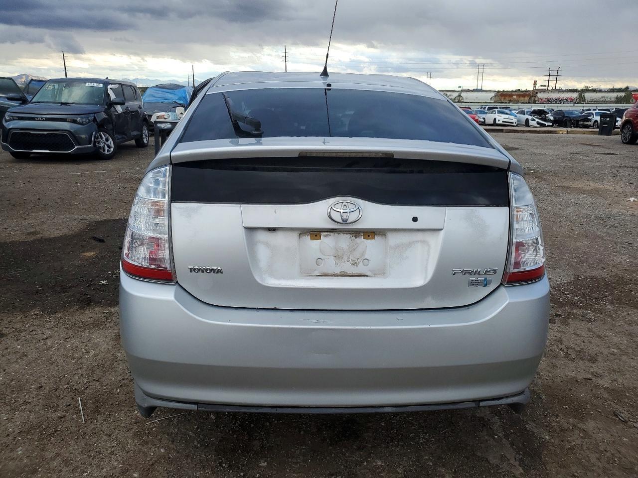 2009 TOYOTA PRIUS photo 6