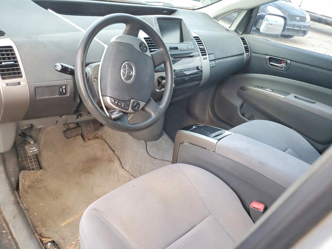 2009 TOYOTA PRIUS photo 8